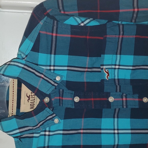 Hollister Button Shirt - Picture 3 of 5